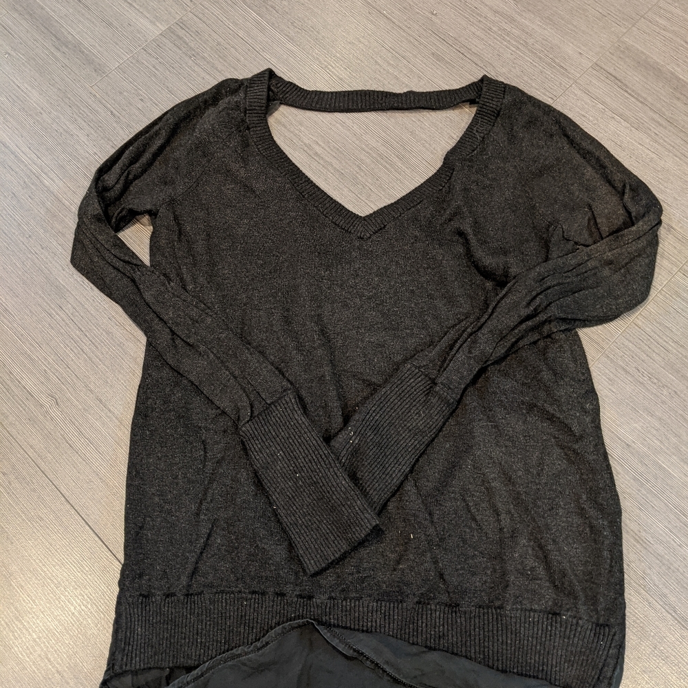 Lululemon knit v neck sweater - Picture 1 of 2